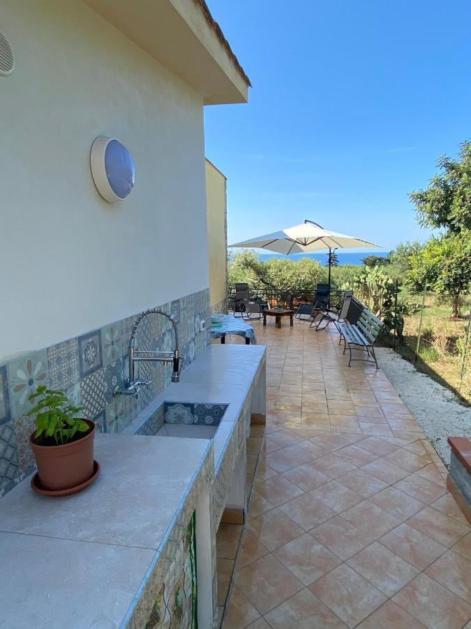 Villa L'Orizzonte Di Calabianca Castellammare del Golfo Kültér fotó